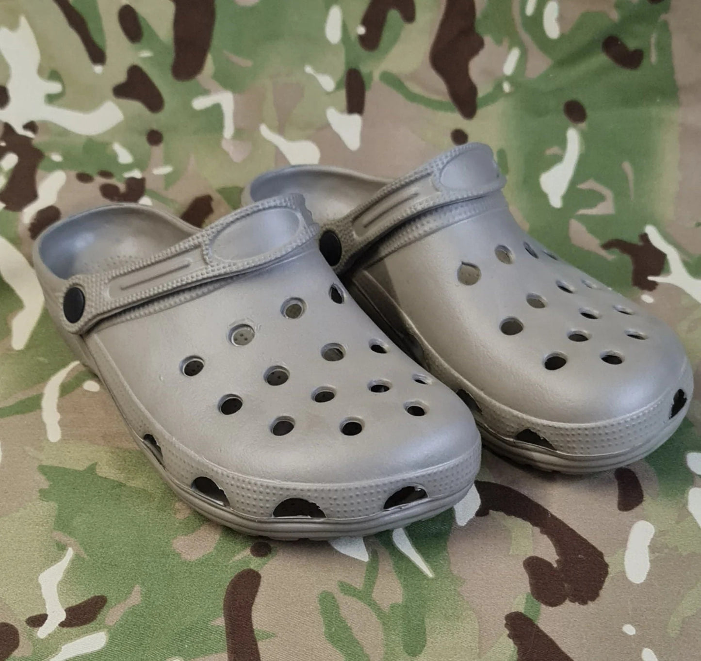 Tan Croc